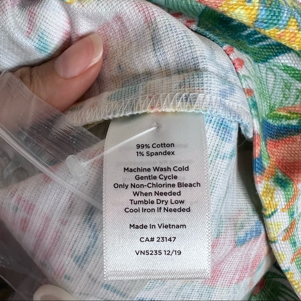 NWOT TALBOTS Tropical Print Shift Dress. Size 2 - Picture 9 of 9